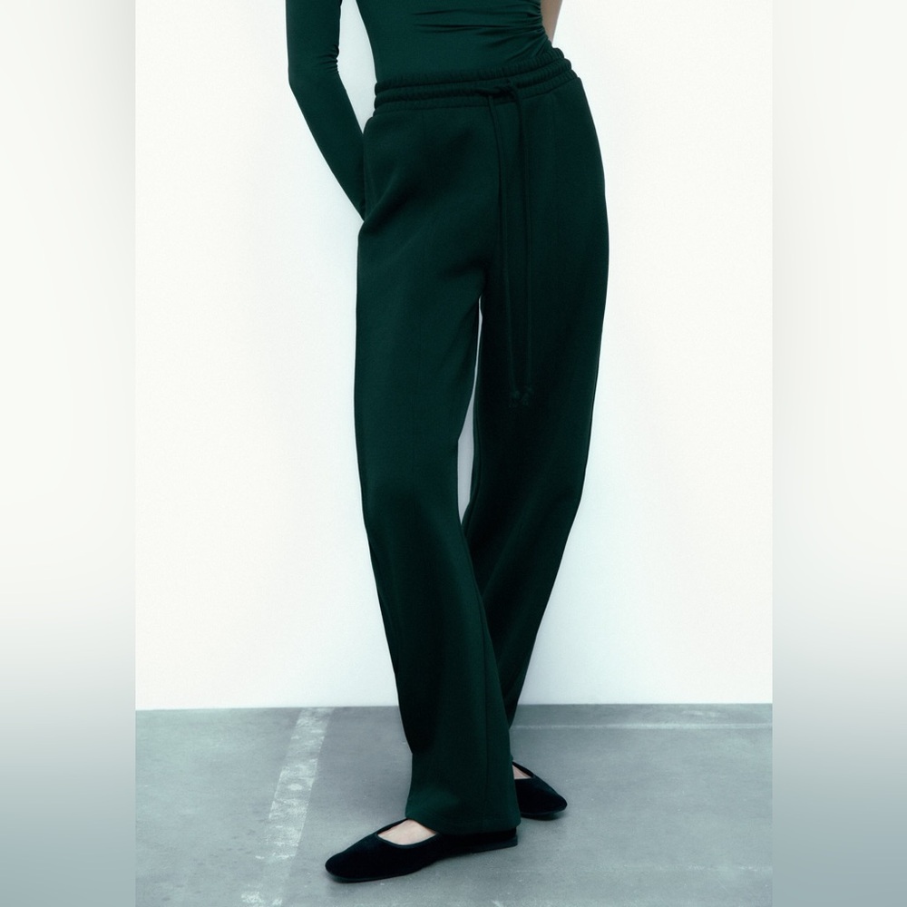 Zara fleece lined drawstring wide leg dark green sweatpants